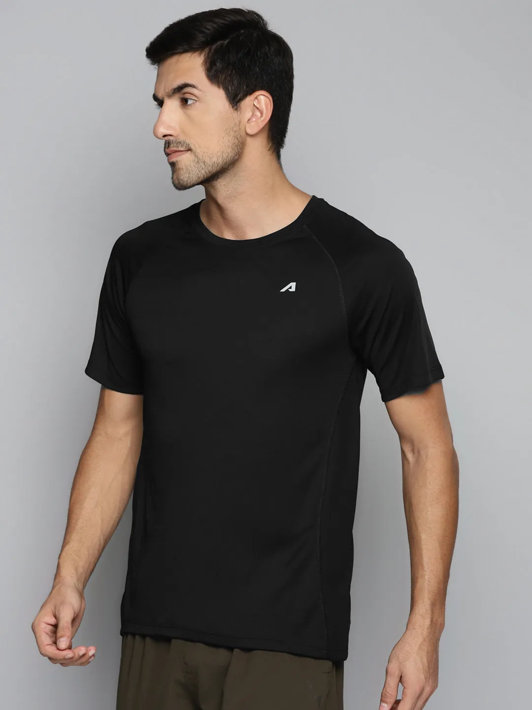 ALCIS Men Black Slim Fit Running T-shirt