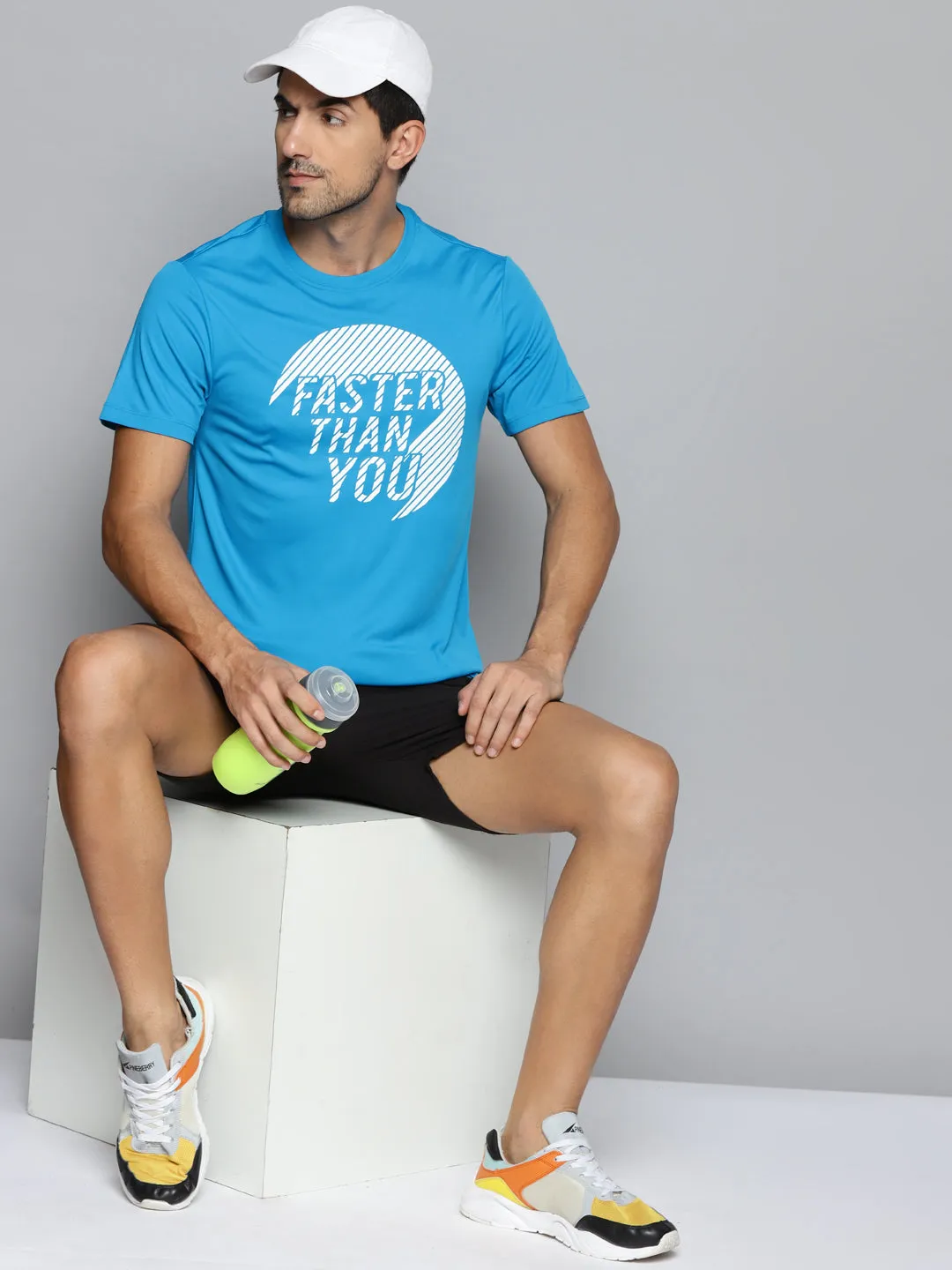 ALCIS Men Blue Printed Slim Fit Running T-shirt