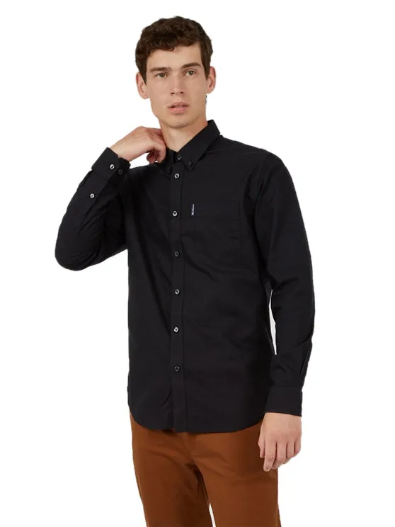 Ben Sherman Men's Button-Down Collar Signature Oxford Shirt, Tab Logo Pocket, Long Sleeved, Regular Fit