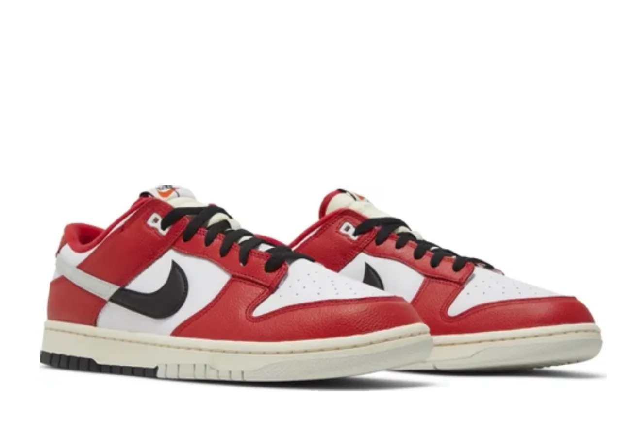 Dunk Low 'Split - Chicago'