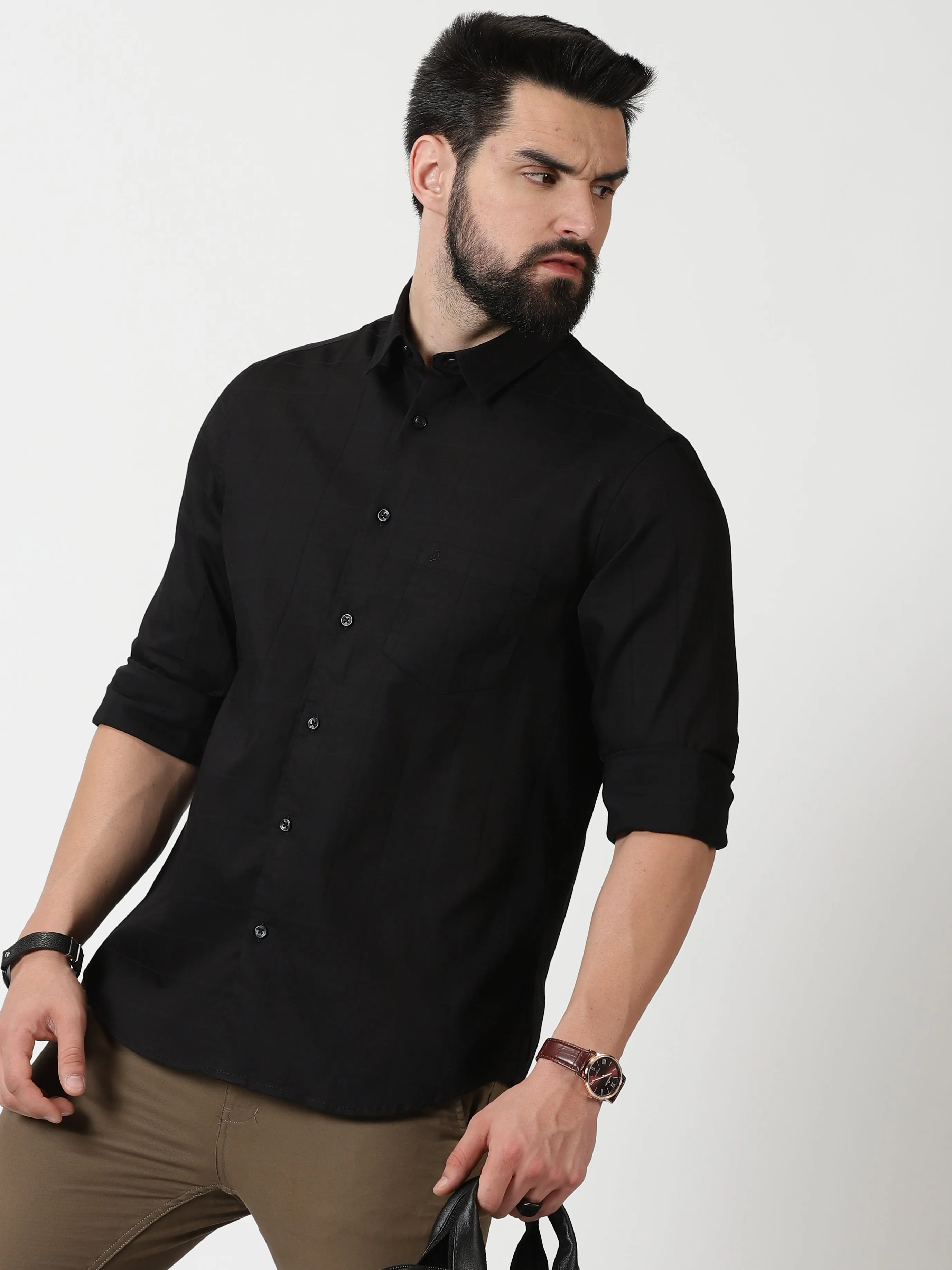 MEN'S BLACK SOLID SLIM FIT SHIRT