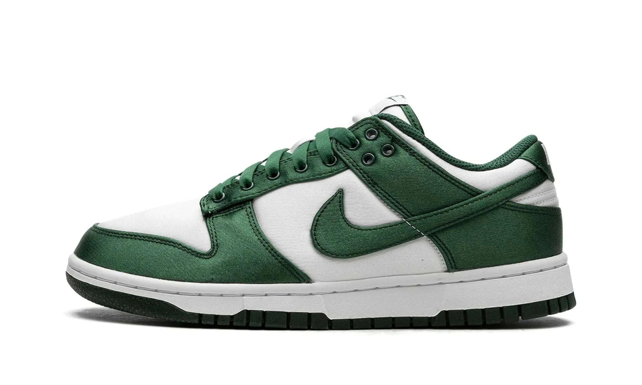 Nike Dunk Low Michigan State Satin