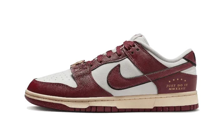 Nike Dunk Low SE Just Do It Team Red (W)