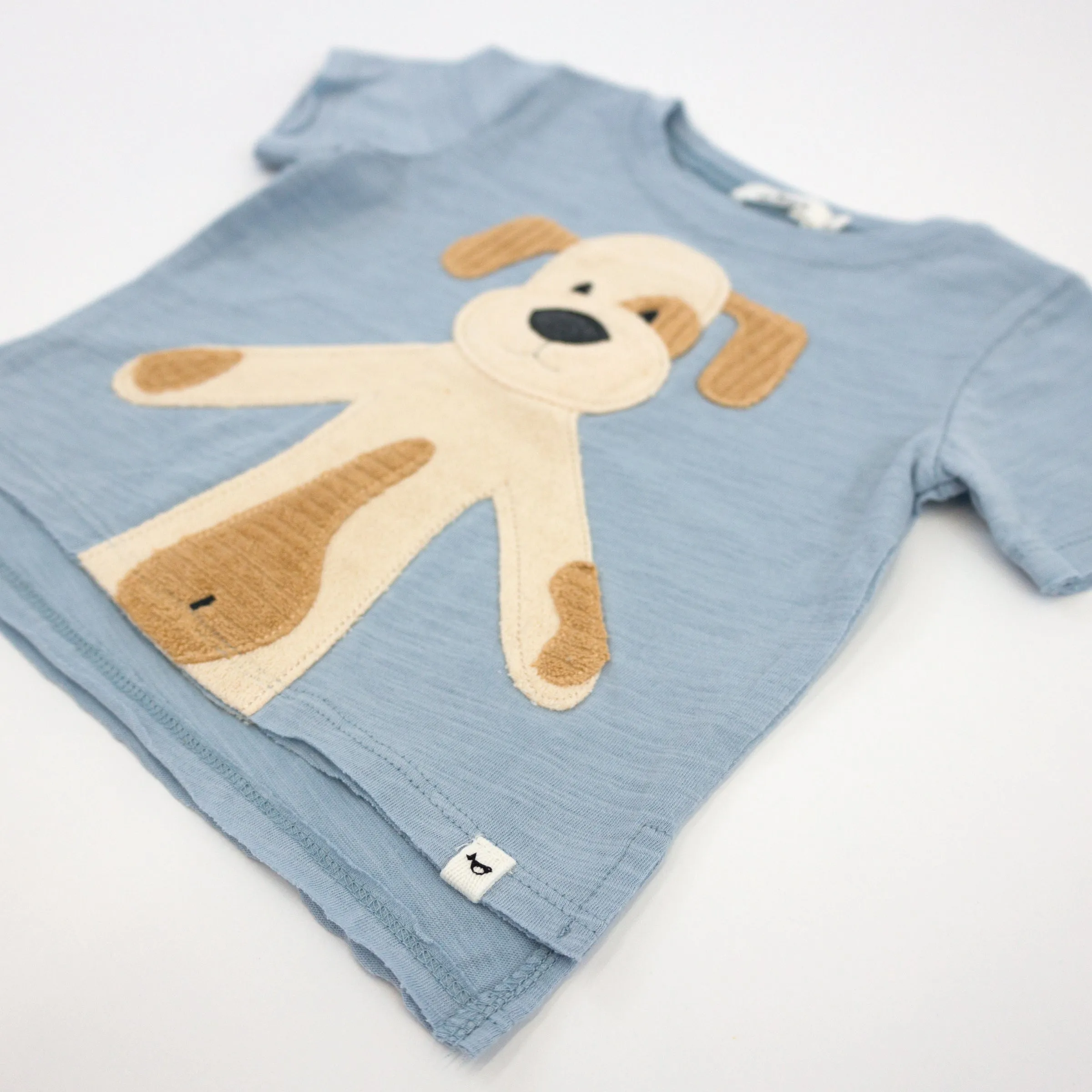 oh baby! Raw Edge Tee - Large Puppy Mist Natural Applique - Fog